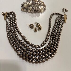 Elegant Silver Pearl Jewelry Set